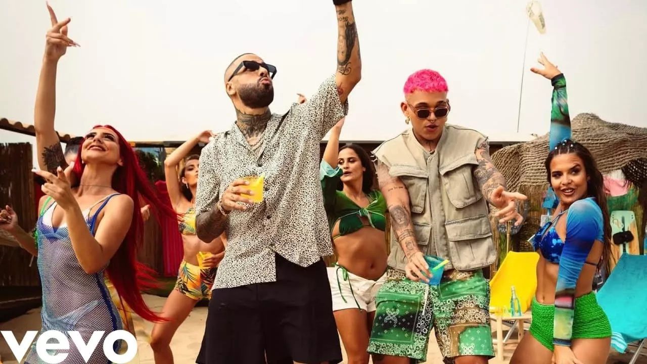 Calor - Nicky Jam x Beéle