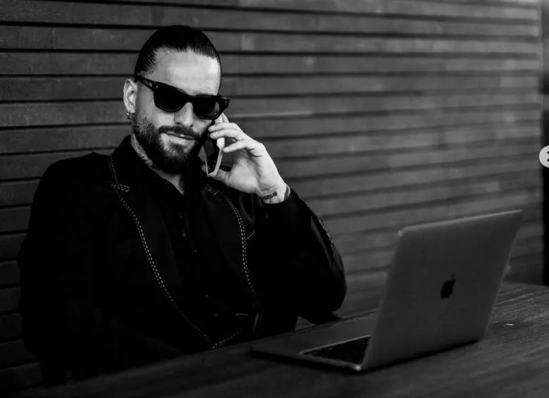 ¡Prepárate para sumergirte en el mundo musical de Maluma y vivir una experiencia que recordarás por mucho tiempo! Síguenos en nuestras redes sociales como @okmediamarketing para estar al tanto del lanzamiento de este gran álbum ‘Don Juan’