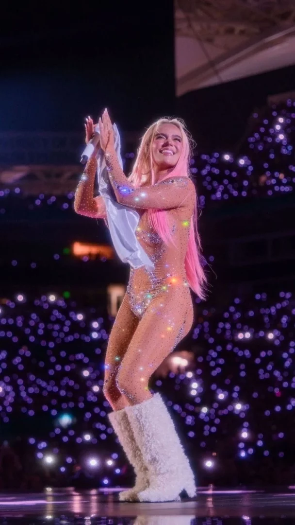 IMAGEN 2 cumpleaños de karol g