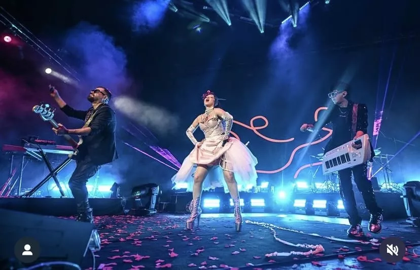 IMAGEN 2 5 belanova tour