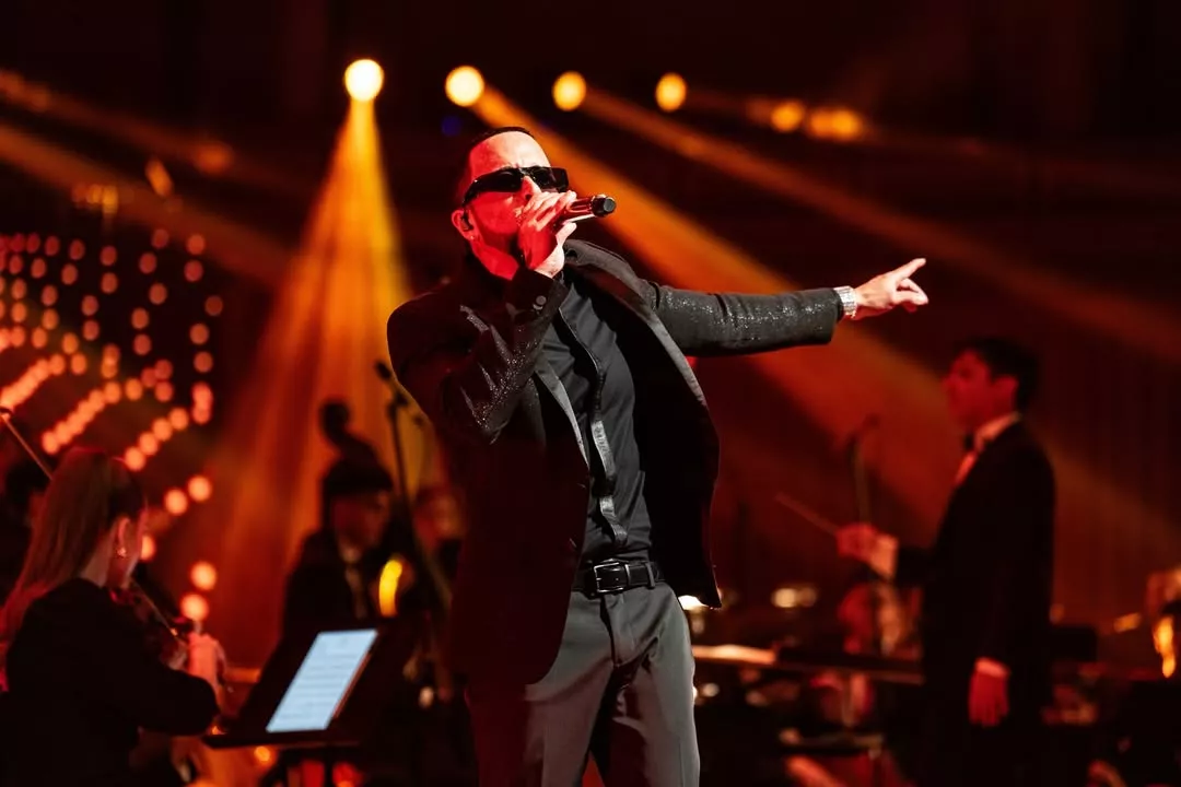 IMAGEN 2 21 yandel tour