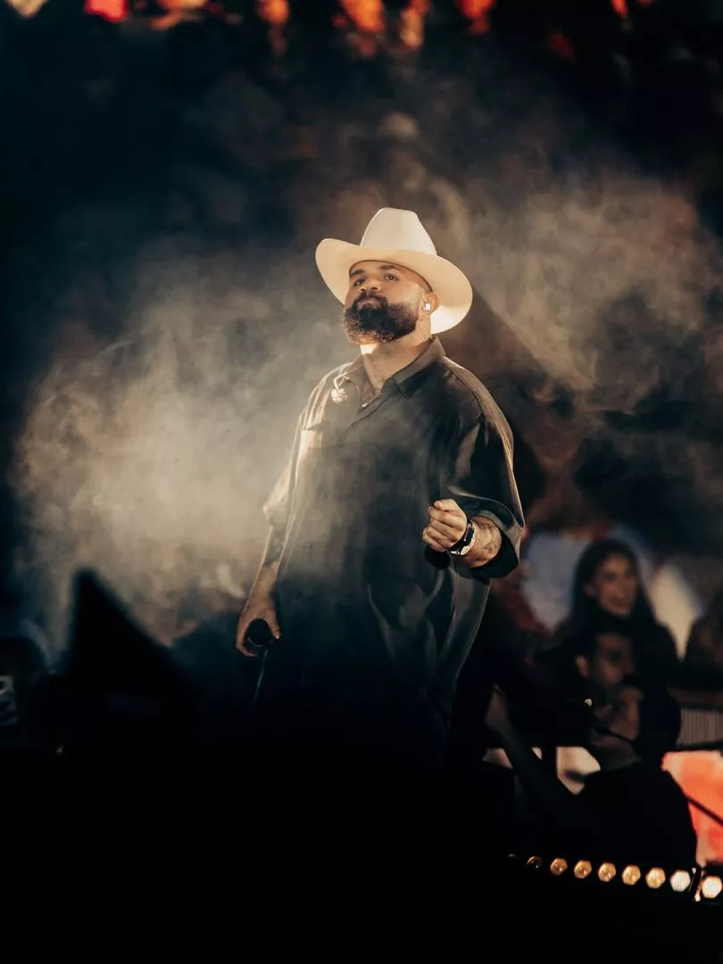 IMAGEN 2 28 carin leon