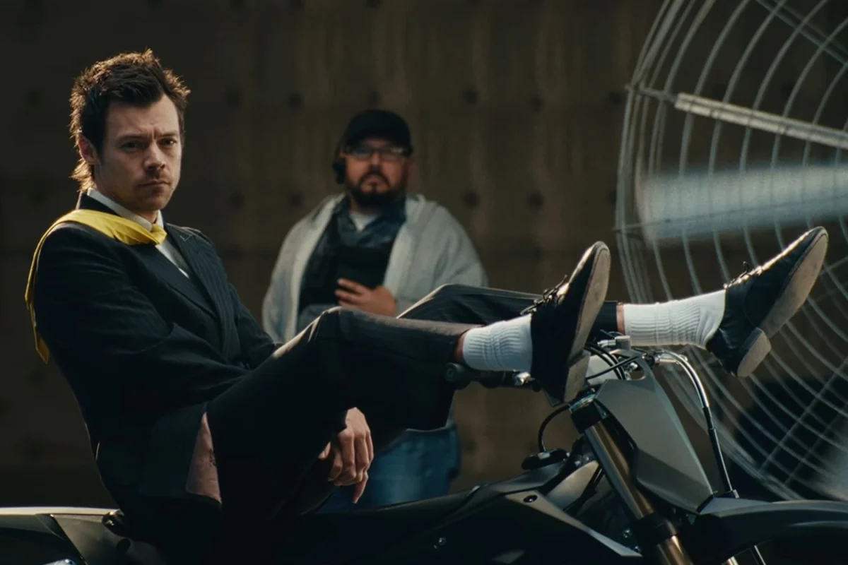 Harry Styles - American Girls (Official Video)
